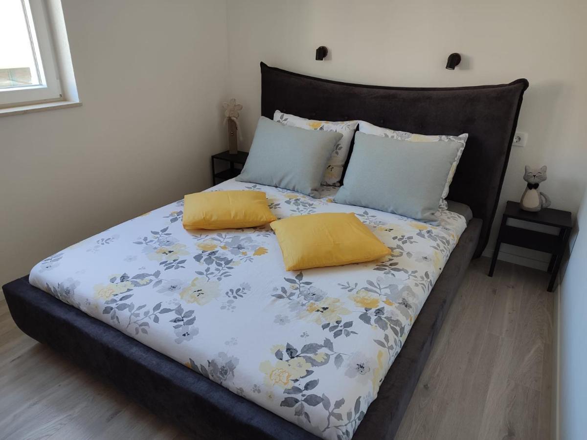 Komiža Seaview Suites Ondina מראה חיצוני תמונה